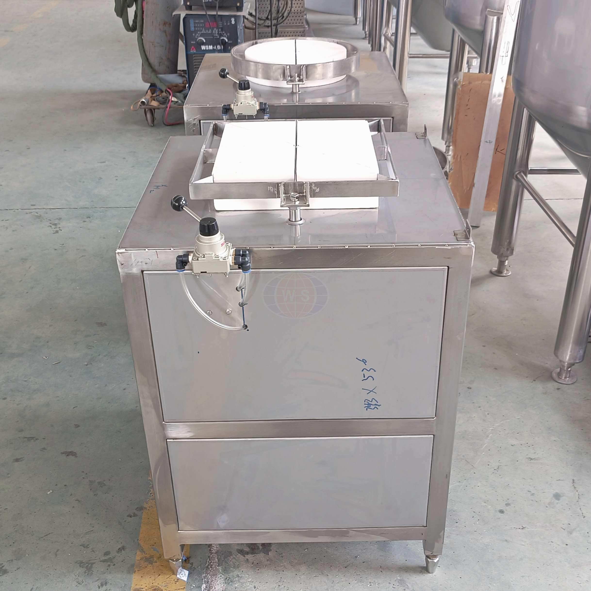 exact weight cheese cutter Cortador de queso de peso exacto