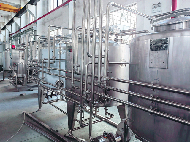 Línea completa de procesamiento de leche pasteurizada embotellada
