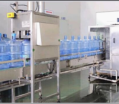 Línea de llenado de agua de 5 galones