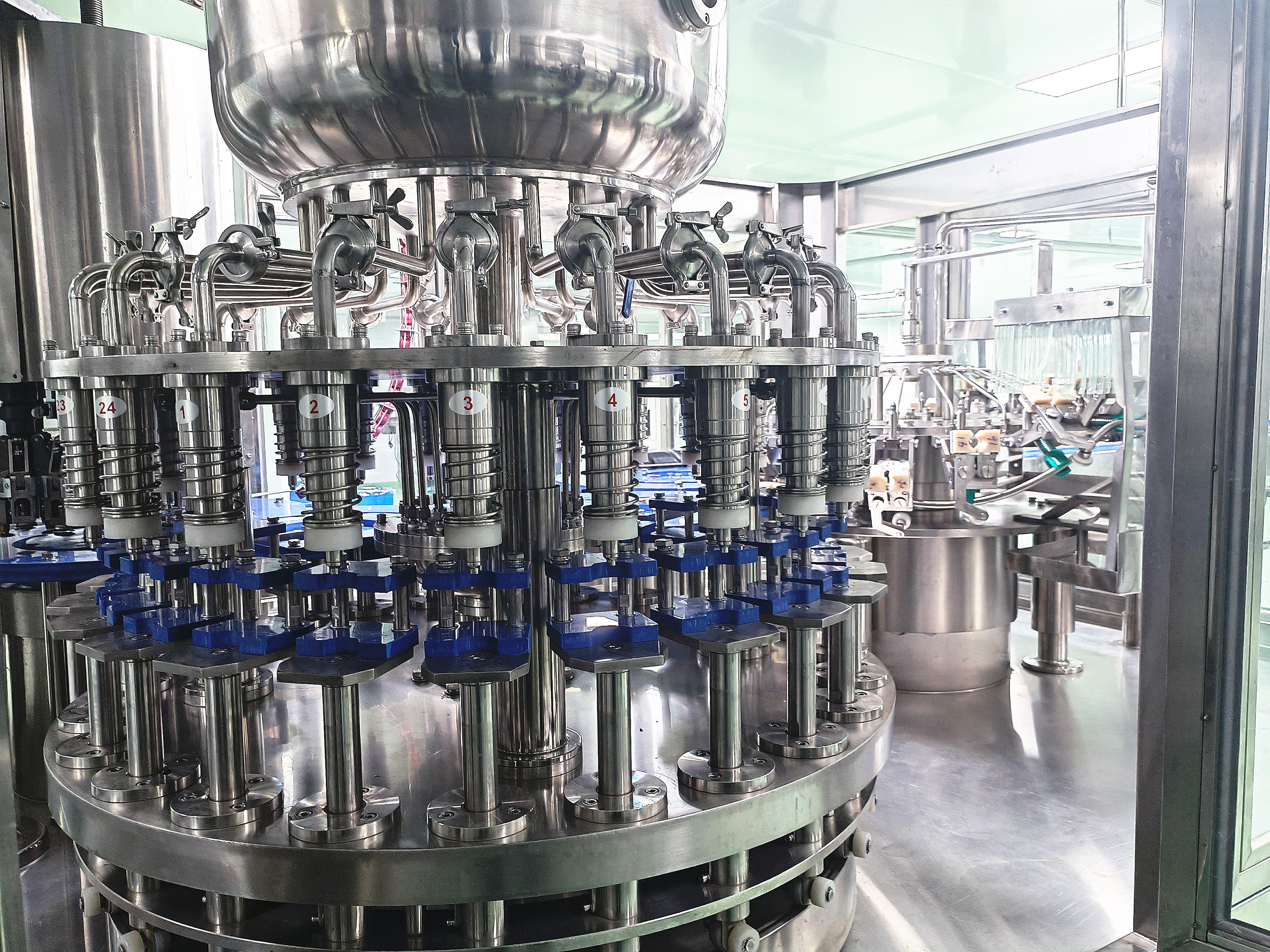 ¿Cuál es la ventaja de la máquina de llenado de cartón aséptico?